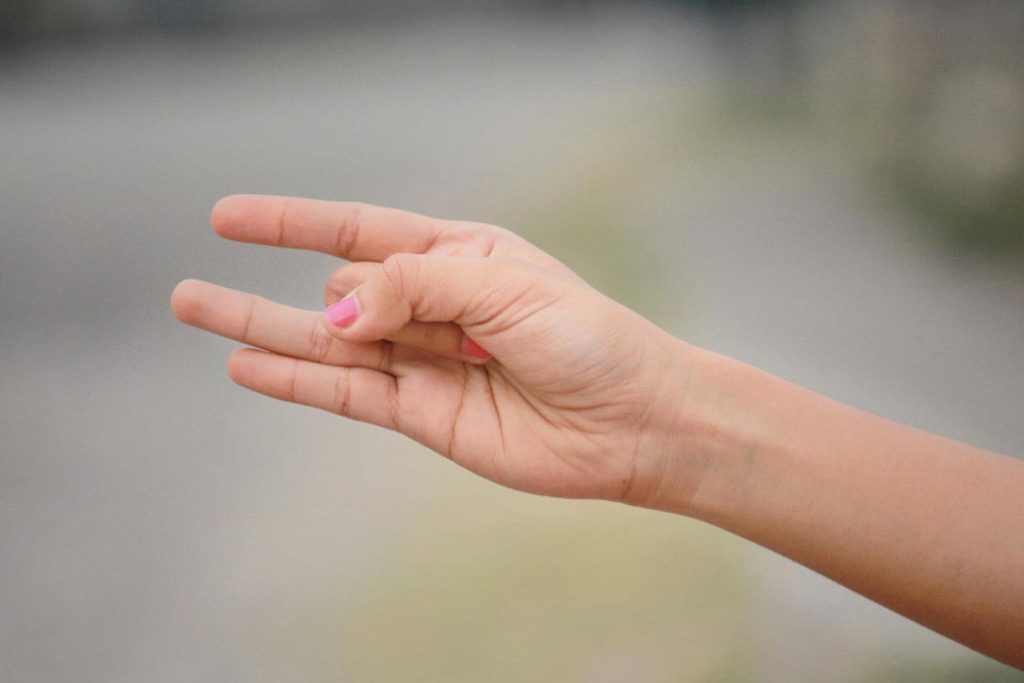 shunya mudra in yoga mudras