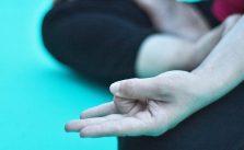 surya or agni mudra in yoga, weight loss mudra