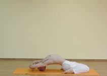 Paryankasana (Couch Pose): How to Do, Benefits and Precautions