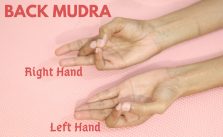 back mudra finger arrangement