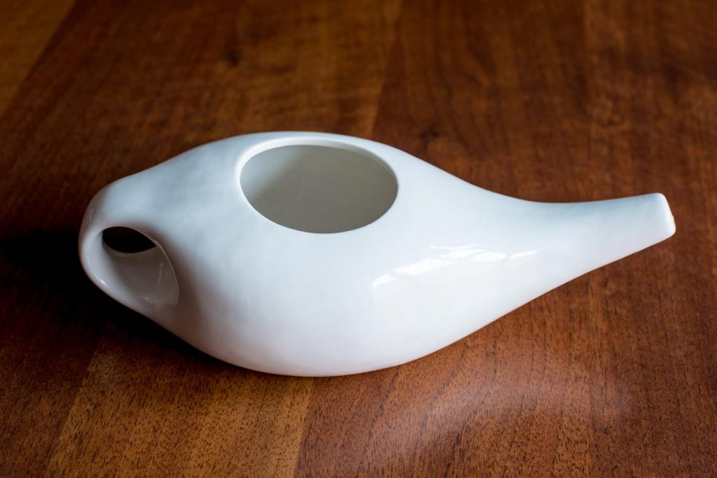 ceramic neti pot - a type of neti pot