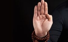 hands in abhaya mudra