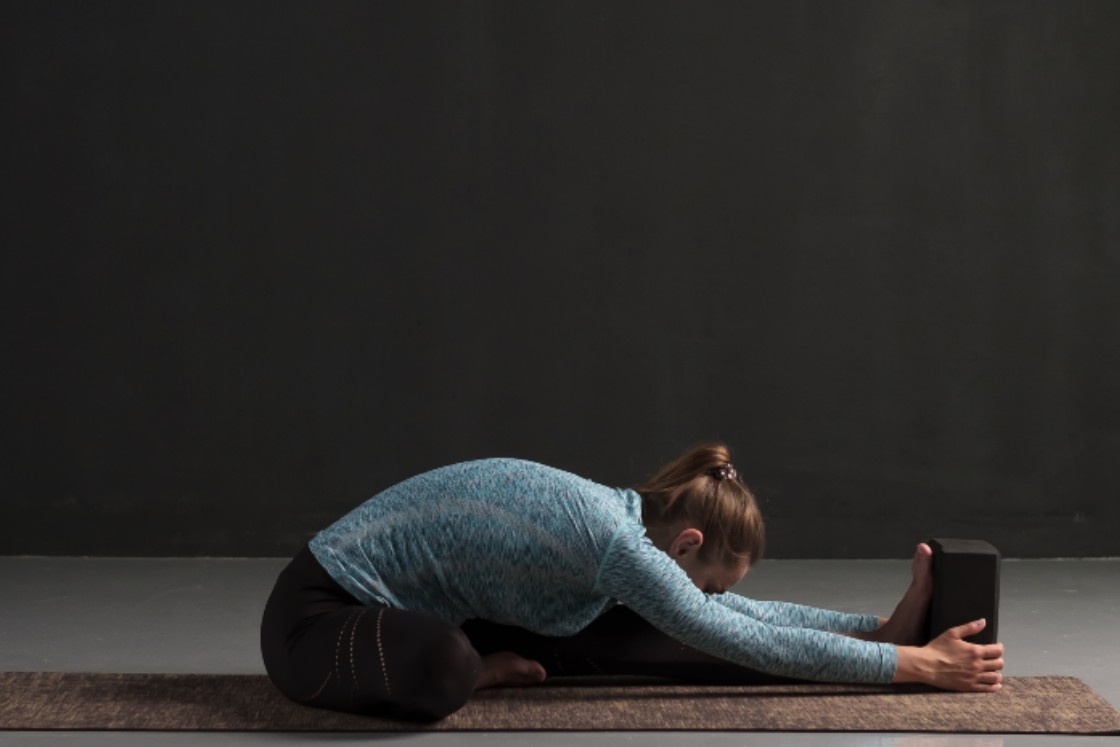 Head to Knee Pose and Stretching Pose