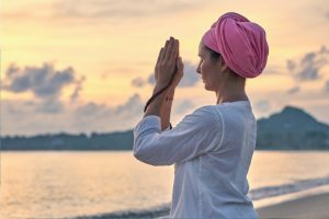 What Is Kundalini Yoga: Complete Introduction to Beginners With Benefits