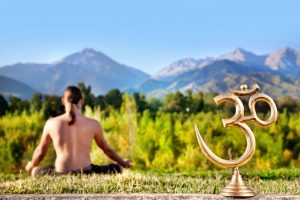 Udgeeth Pranayama (Chanting Breath): Steps & Benefits