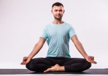 Vajroli Mudra: Procedure, Steps, Benefits & Precautions