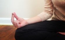 kubera mudra