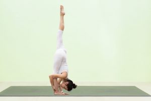 Standing Split Pose (Urdhva Prasarita Eka Padasana): How to Do, Benefits & More