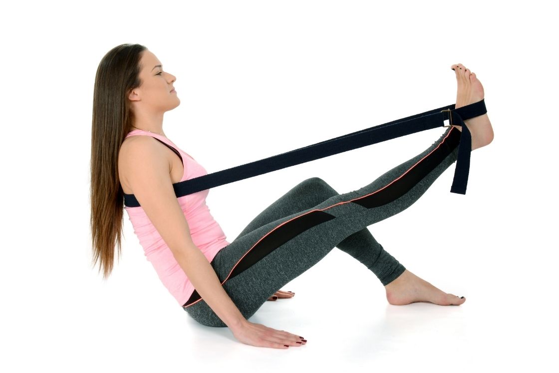 ardha navasana variation with one leg