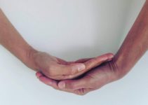 Bhairava Mudra: Meaning, How to Do, Benefits