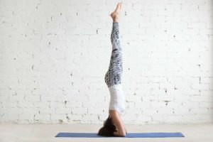 Headstand (Sirsasana): How to Do, Variations, Benefits