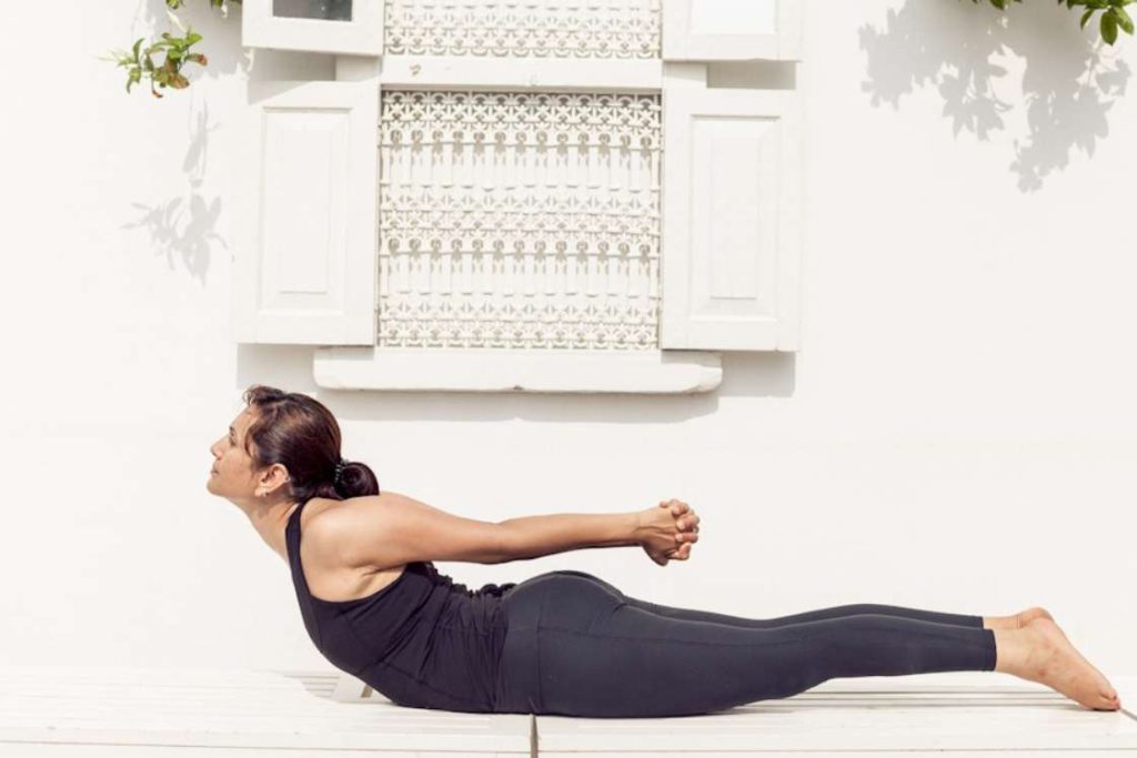 Pavanamuktasana (Wind Relieving Pose) - How To Do And Benefits