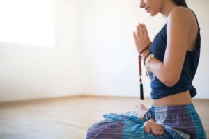 What is Mantra Yoga? Benefits and Types of Mantra Chanting What is Mantra Yoga? Benefits and Types of Mantra Chanting