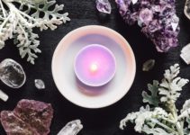 Crown Chakra Stones: 8 Best Crystals for Enlightenment & Spiritual Connection