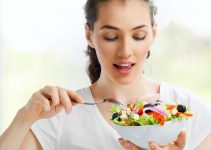 When and What to Eat Before and After Yoga Practice?