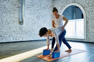 12 Qualities That Makes A Good Yoga Teacher