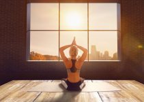 10 Tips to Stay Consistent With Your Morning Yoga Routine