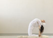 13 Kundalini Yoga Poses to Energize Your Body and Mind