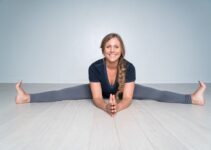 Who is Rachel Brathen AKA Yoga Girl? Age, Bio, Birthday, Family & Net Worth
