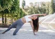 Hannah Barrett: Bio, Age, Husband, Net Worth, Yoga Books and Vinyasa Yoga Approach