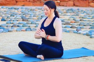 Lesley Fightmaster Yoga: Bio, Age, Husband and Her Ashtanga Yoga Style