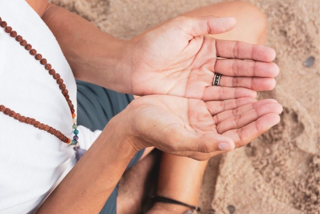 Pushpaputa Mudra Meaning How to Do