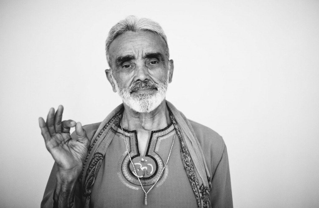 Who Is Sri Dharma Mittra? Bio, Family, Net Worth, Quotes, Books, Diet & Dharma Yoga Legacy